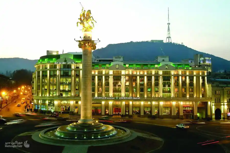 میدان آزادی شهر تفلیس