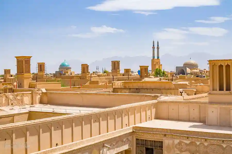 نمایی از بام یزد
