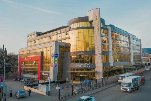 اقامت اصیل جورجیایی در Golden Palace Hotel